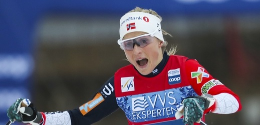 Norská lyžařka Therese Johaugová dál vládne Světovému poháru, v Davosu dnes byla nejrychlejší na desetikilometrové trati volnou technikou.