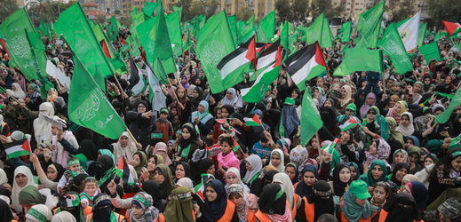 Oslavy 31. výročí vzniku hnutí Hamás v Gaze.