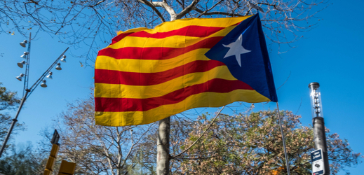 Vlajka Katalánska.