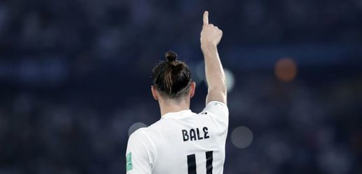 Gareth Bale z Realu Madrid oslavuje vstřelenou branku.