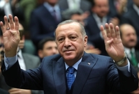 Turecký prezident Erdogan má zavírání novinářů v oblibě. 