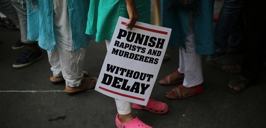 Sexuální násilní je v Indii velký problém, v posledních letech se o něm začíná otevřeně mluvit (ilustrační foto).