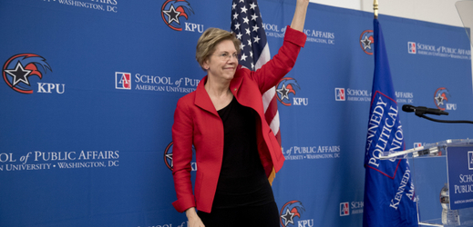  Elizabeth Warrenová chce zjistit, zda-li by měla šanci stát se příští prezidentkou USA.