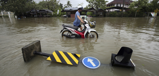 Následky nepříznivého počasí v Thajsku. 
