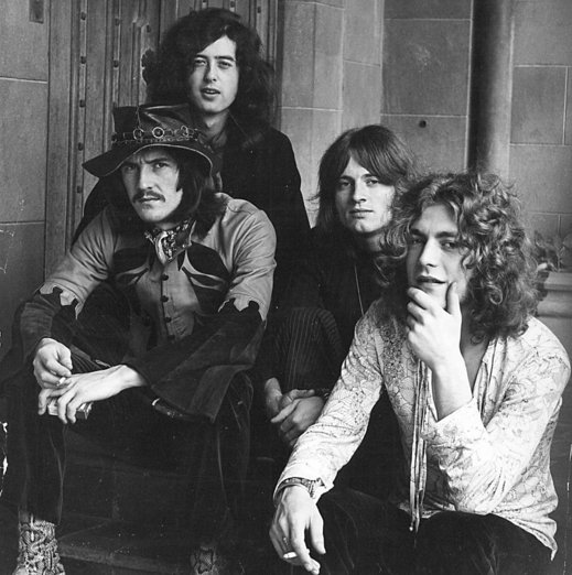 Britská skupina Led Zeppelin se v počátcích své kariéry inspirovala černošským blues.