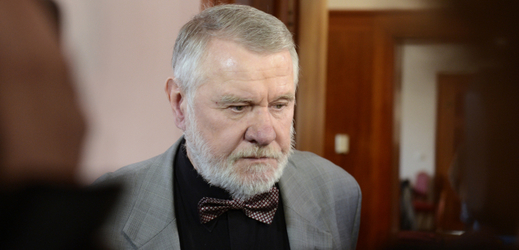 Europoslanec Jaromír Štětina.