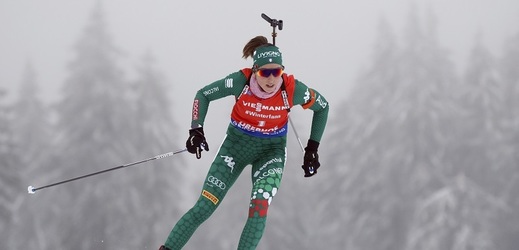 České biatlonistky ve stíhacím závodě Světového poháru v Oberhofu neudržely pozice ze čtvrtečního sprintu. 