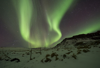 Island poskytuje ideální podmínky k pozorování polární záře.