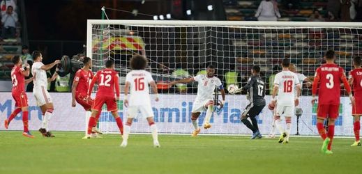 Utkání asijského šampionátu mezi domácím SAE a Bahrajnem.