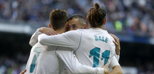 Útočné trio Realu Madrid Benzema, Ronaldo, Bale.