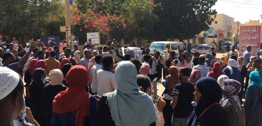 Protivládní protesty v Súdánu.