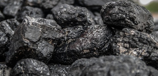 Černé uhlí (ilustrační foto).