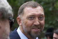 Ruský oligarcha Oleg Děripaska je blízkým spojencem Vladimira Putina.