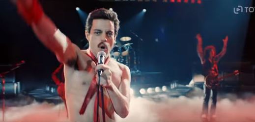 Snímek z filmu Bohemian Rhapsody.