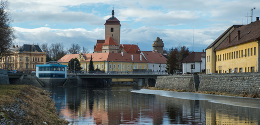 Na snímku z 29. ledna 2019 je pohled na strakonický hrad přes soutok řek Otavy a Volyňky.