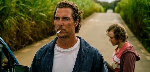 Matthew McConaughey ve snímku Ticho před bouří.
