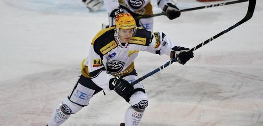Nejproduktivnější hráč švýcarské hokejové ligy Dominik Kubalík.