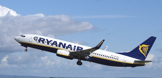Letadlo společnosti Ryanair.