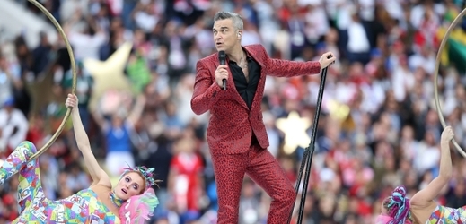 Robbie Williams při zahájení mistrovství světa ve fotbale 2018 v Moskvě.