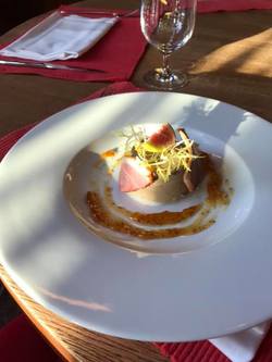 Kachní parfait s fíkovou marmeládou jako předkrm v restauraci Tetu Brissy.