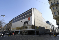 Novým majitelem pražského obchodního domu Máj (na snímku z 1. března 2018), který je v posledních letech známý jako My, se 18. února 2019 stala developerská firma Amádeus Real.