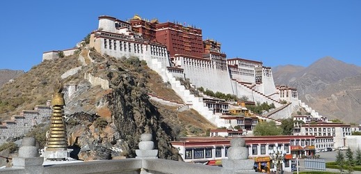 Lhasa, centrum Tibetu.