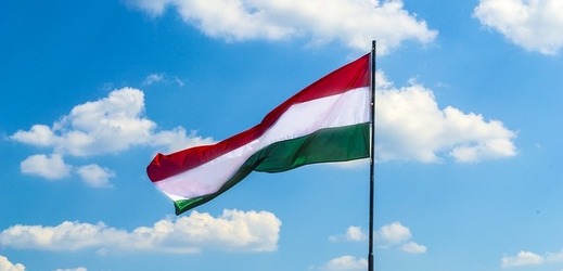 Maďarsko vlajka.