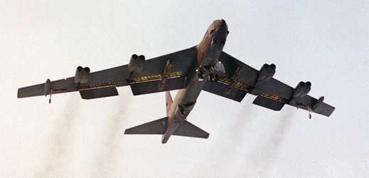 Bombardér B-52 Stratofortress.