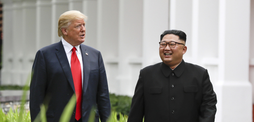Prezident Donald Trump a vůdce Kim Čong-un.