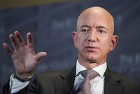 Nejbohatší člověk světa Jeff Bezos.