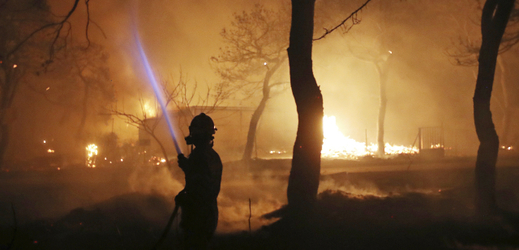V létě 2018 postihly Řecko smrtonosné požáry.