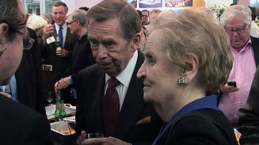 Havel s Albrightovou ve Filadelfii.