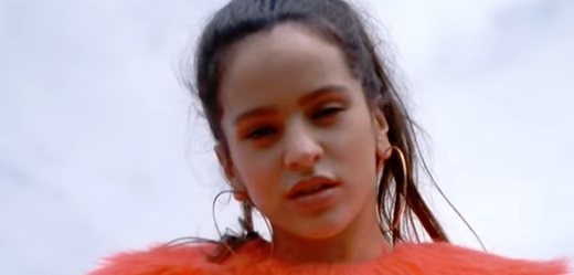 Mladá zpěvačka Rosalía.