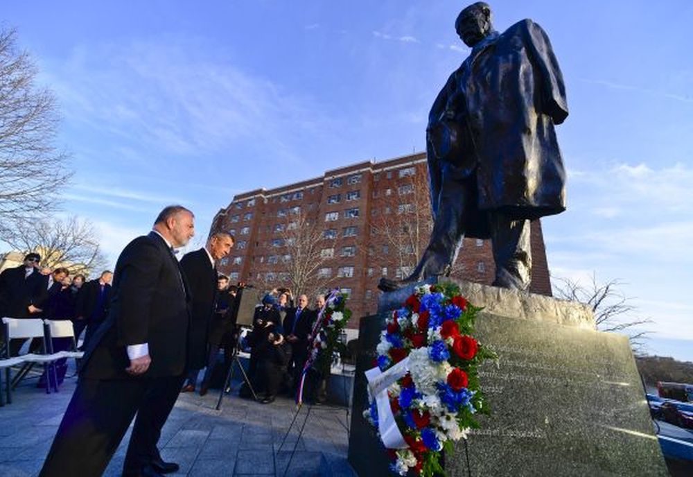 Babiš ve Washingtonu uctil položením věnce u památníku Tomáše Garrigua Masaryka památku prvního československého prezidenta. (FOTO: Vondrouš Roman)