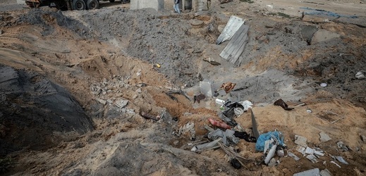 Nálety podle Palestinců nadělaly hodně škod.