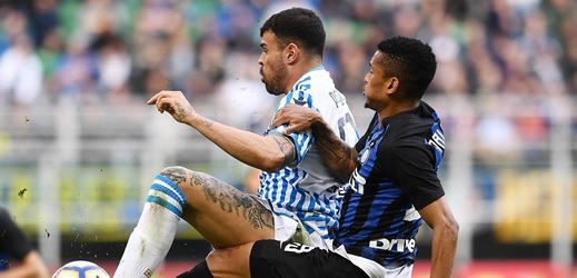 Fotbalisté Interu Milán porazili v 27. kole italské ligy Spal Ferrara.