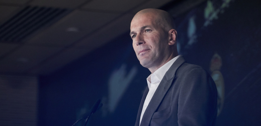 Trenér fotbalistů Realu Madrid Zinédine Zidane.