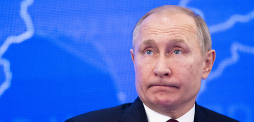 Lesin byl Putinův poradce víc než pět let. 