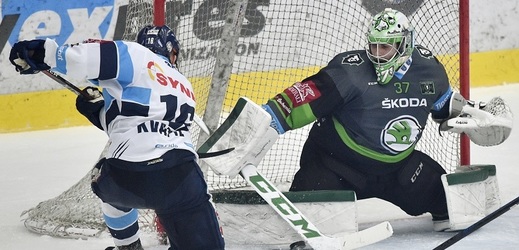 Hokejisté Liberce zdolali v pátém čtvrtfinále extraligy Mladou Boleslav 2:1 v prodloužení.