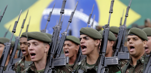 Brazílie se vydala cestou militarizace.