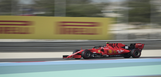 Charles Leclerc z Ferrari. 