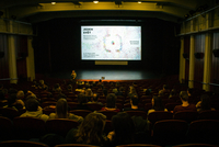 Promítání filmu Až se z jehňat stanou lvi 7. března ve velkém sále Městské knihovny v Praze, v rámci mezinárodního festivalu dokumentárních filmů Jeden svět 2019 Bezpečná blízkost.