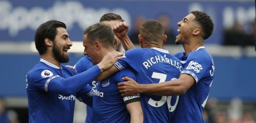 Everton porazil Arsenal 1:0, jediný gól vstřelil stoper Jagielka.