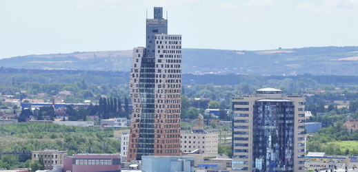 AZ Tower, nejvyšší stavba v Brně.