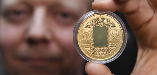 ČNB představila pamětní minci.