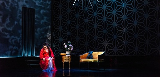 Snímek z připravované opery Iris.