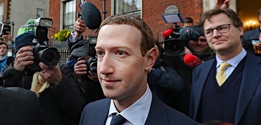 Zuckerberg mohl loni 2,6 milionu dolarů využít na soukromá letadla.