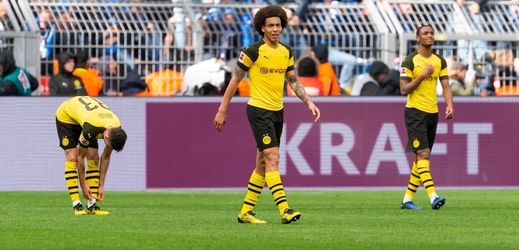 Dortmund doma nečekaně selhal a prohrál se Schalke.