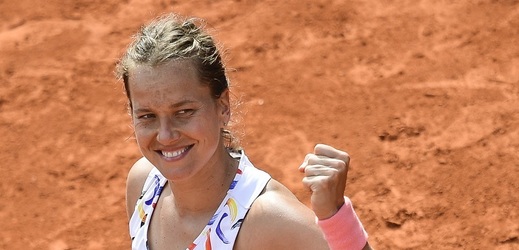 Tenistka Barbora Strýcová a její radost po skalpu své krajanky Kateřiny Siniakové.