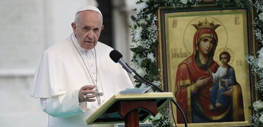 Papež František navštívil Bulharsko.